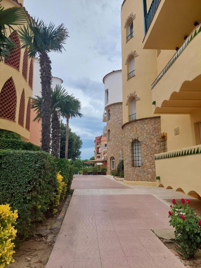 Appartement Empuriabrava Eksteriør billede